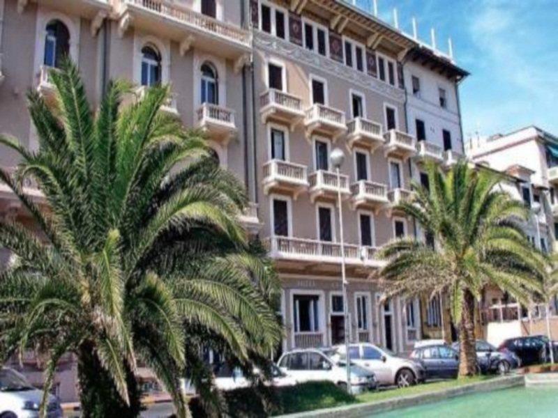 Hotel Marchionni Dal 1923 Viareggio Exterior foto